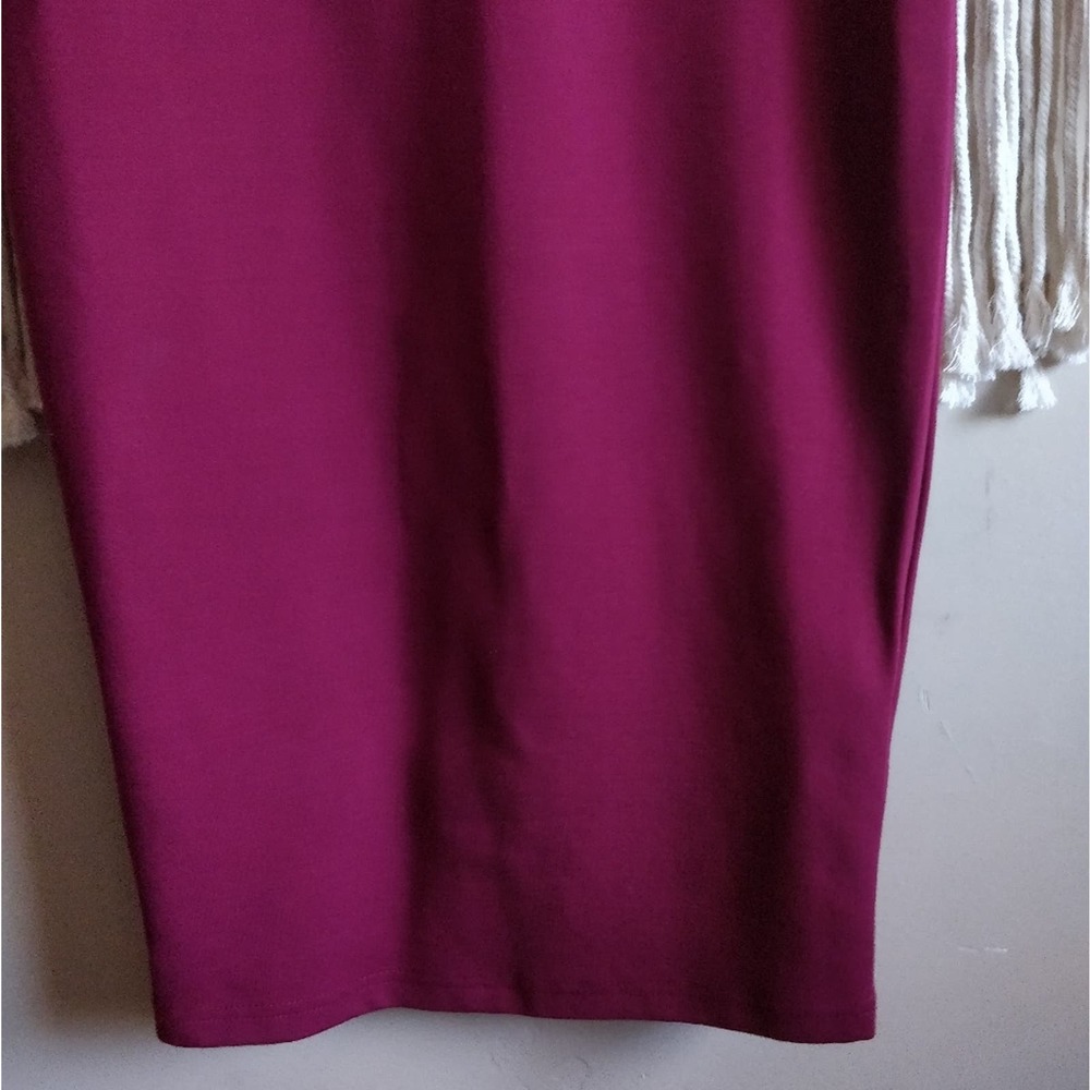 3/$20 Fabletics Eva Wine Cutout Bodycon Midi Dress XXS - Picture 5 of 10